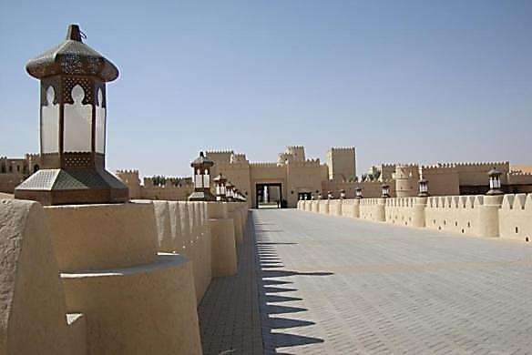 https://oranus.ae/wp-content/uploads/2025/09/qasr-al-sarab.jpg